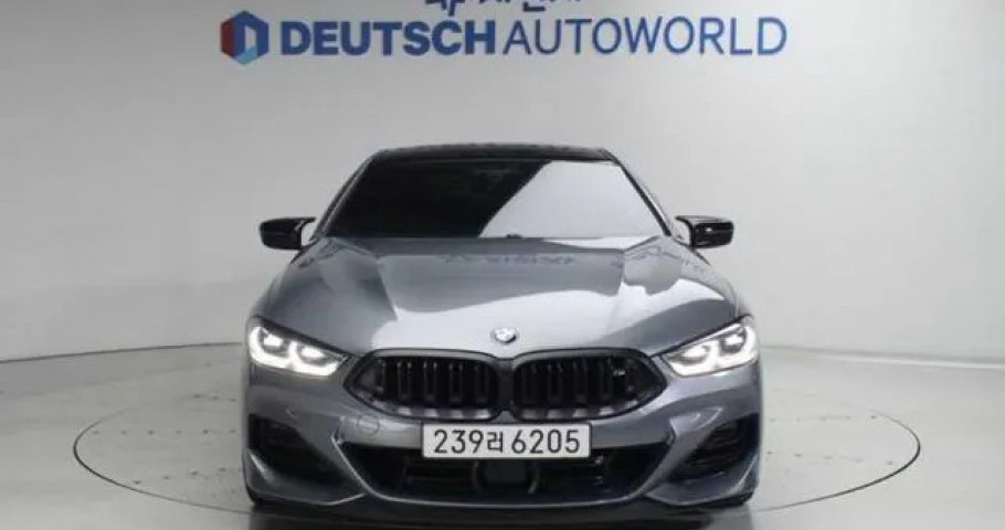 Bmw 8-Series 