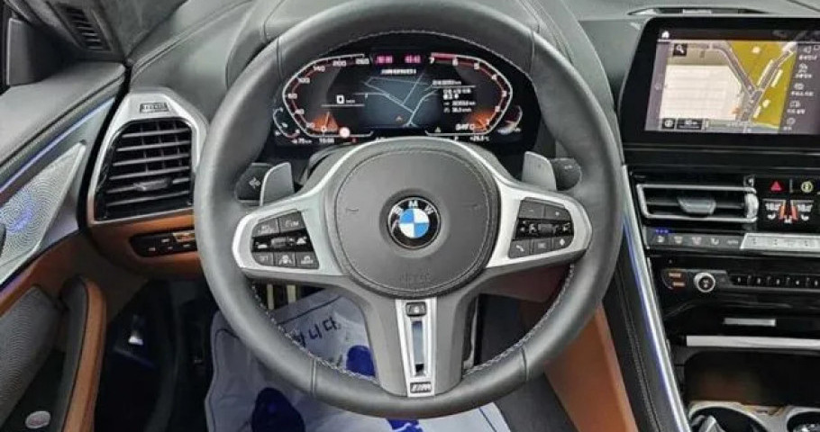 Bmw 8-Series 