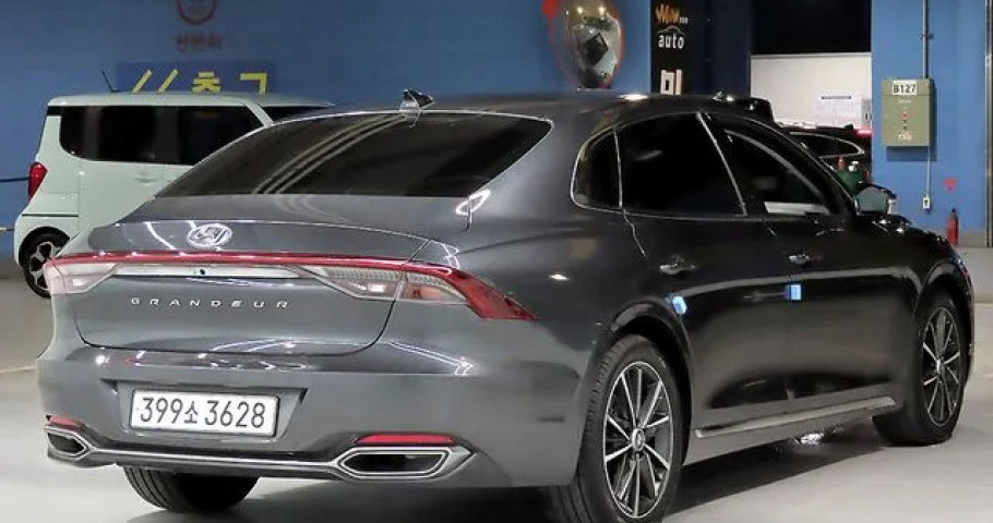 Hyundai Grandeur 