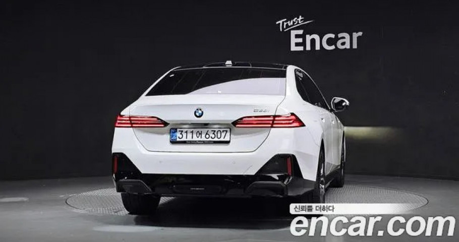 Bmw 5-Series 