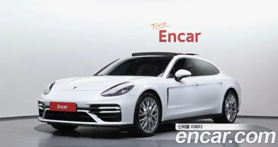 Porsche Panamera 