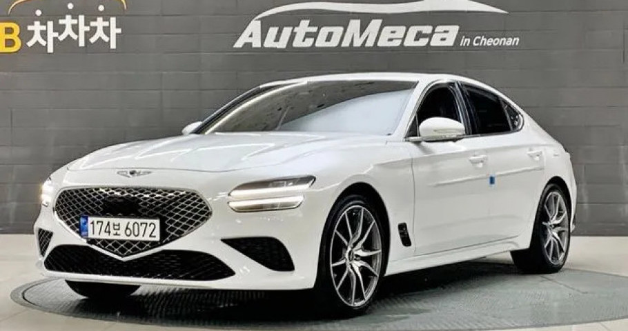 Genesis G70 