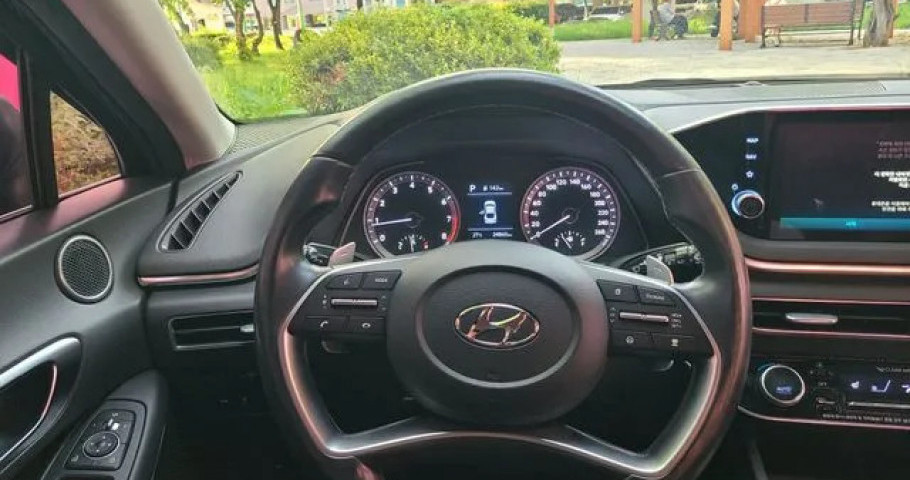 Hyundai Sonata 