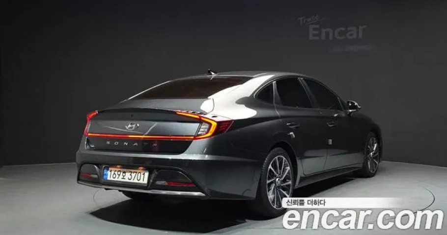 Hyundai Sonata 