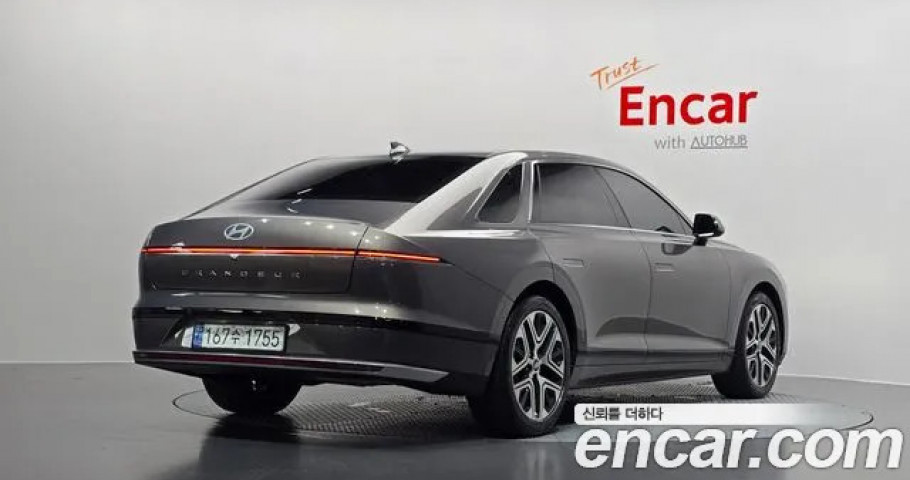 Hyundai Grandeur 