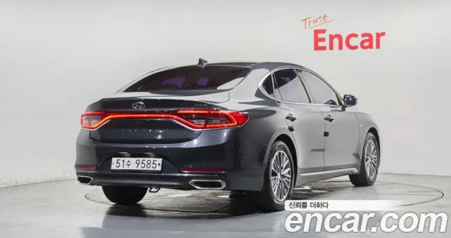 Hyundai Grandeur 