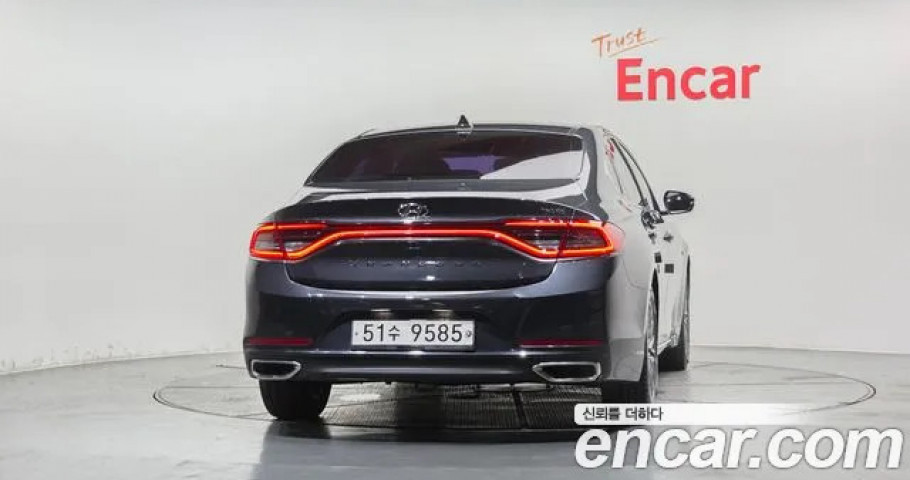 Hyundai Grandeur 