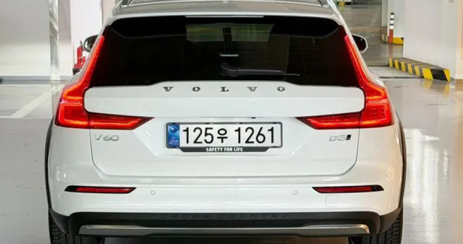 Volvo V60 