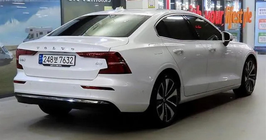 Volvo S60 