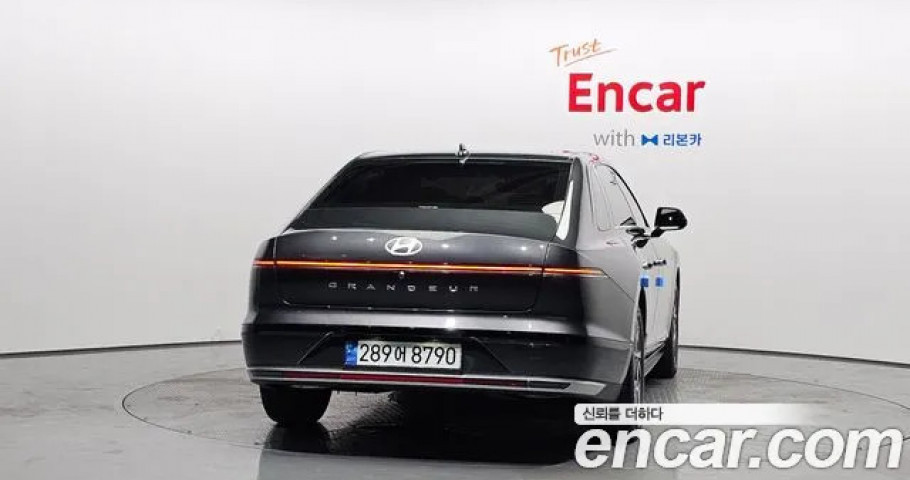 Hyundai Grandeur 