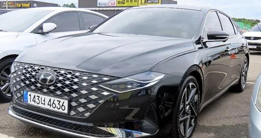 Hyundai Grandeur 