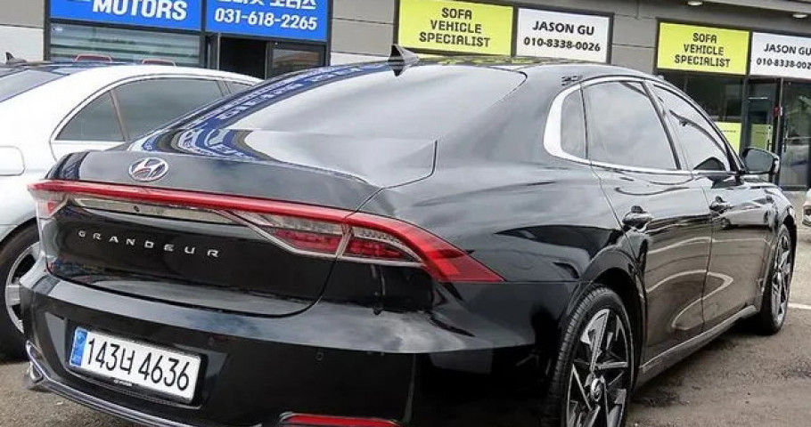 Hyundai Grandeur 