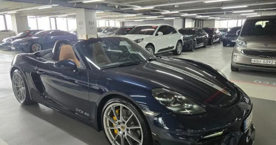 Porsche 718 