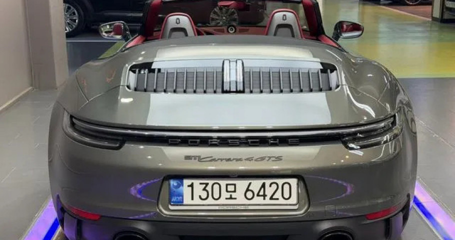 Porsche 911 