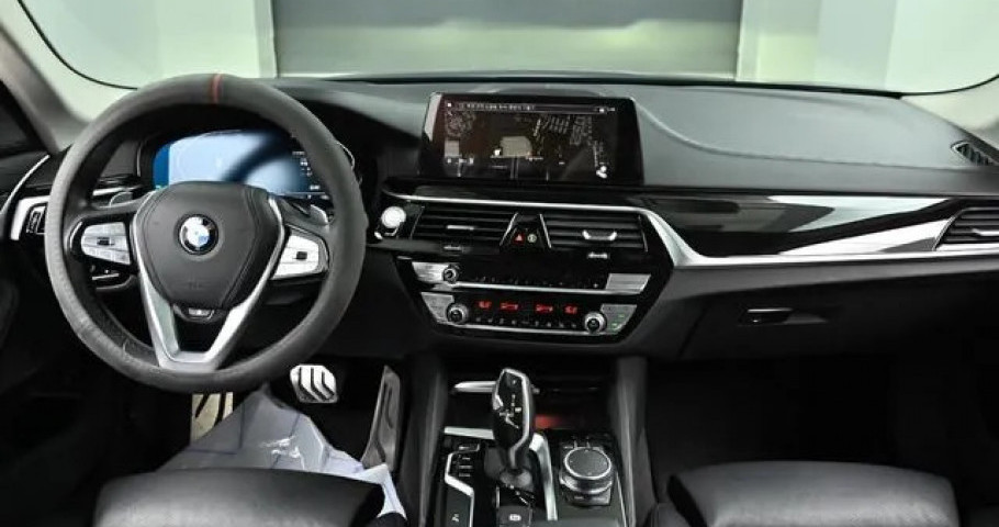 Bmw 5-Series 