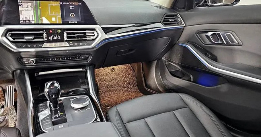 Bmw 3-Series 