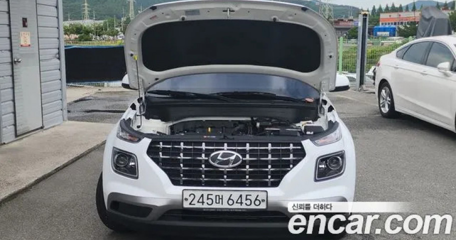 Hyundai Venue 