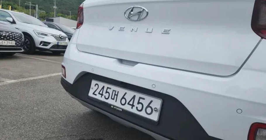 Hyundai Venue 