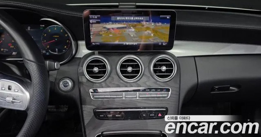 Mercedes-Benz C-Class 