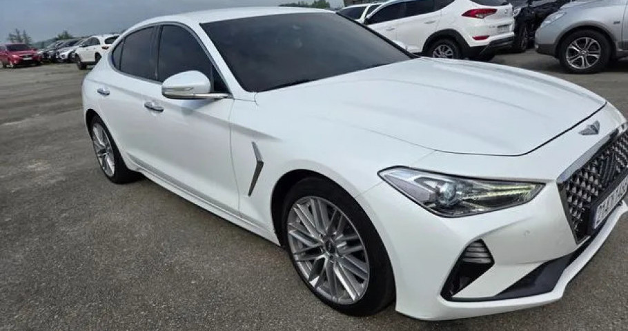Genesis G70 