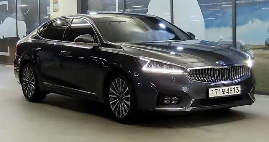 Kia K7 
