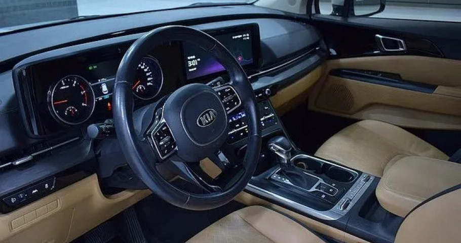Kia Carnival 