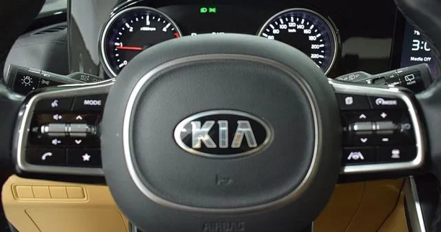 Kia Carnival 