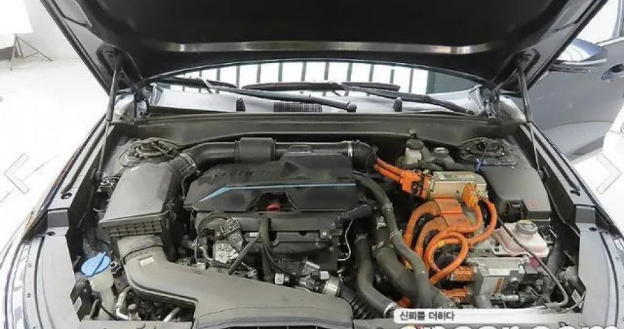 Kia K8 