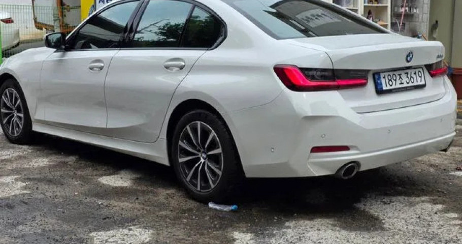Bmw 3-Series 