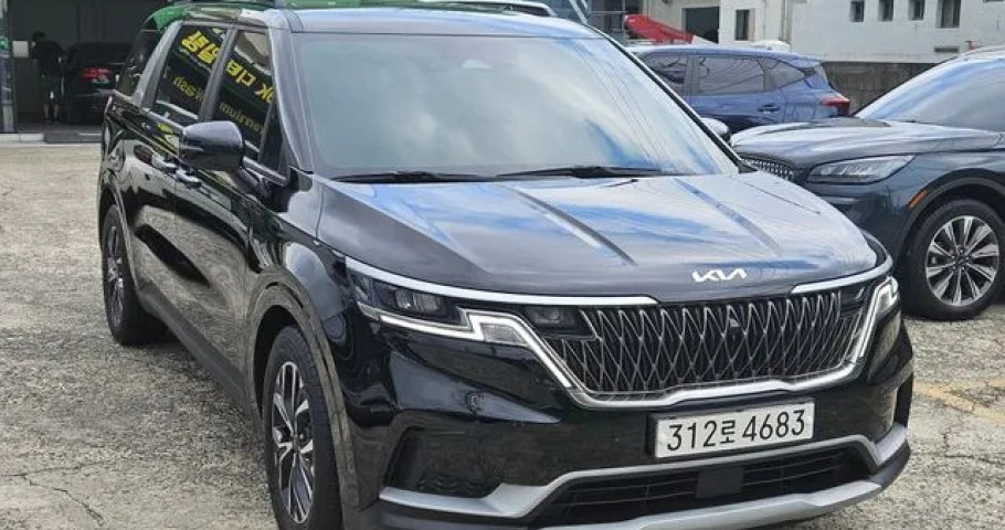 Kia Carnival 