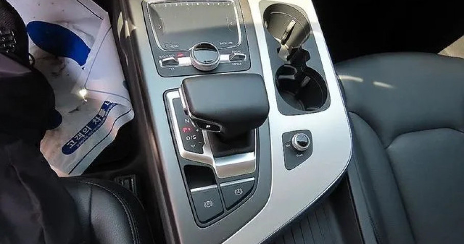 Audi Q7 