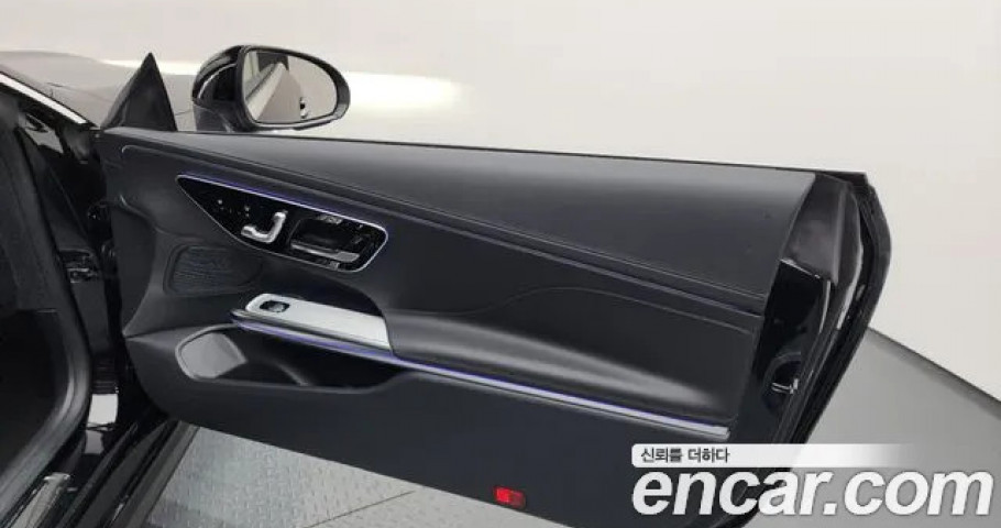 Mercedes-Benz Cle-Class 