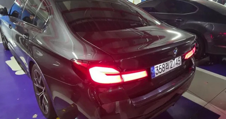Bmw 5-Series 