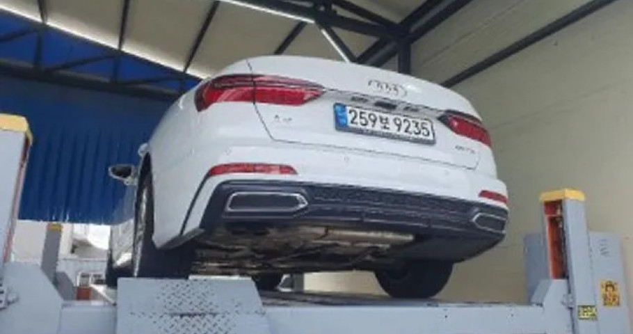 Audi A6 