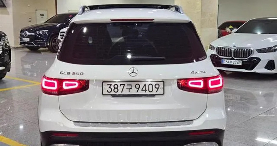 Mercedes-Benz Glb-Class 