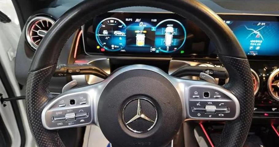 Mercedes-Benz Glb-Class 