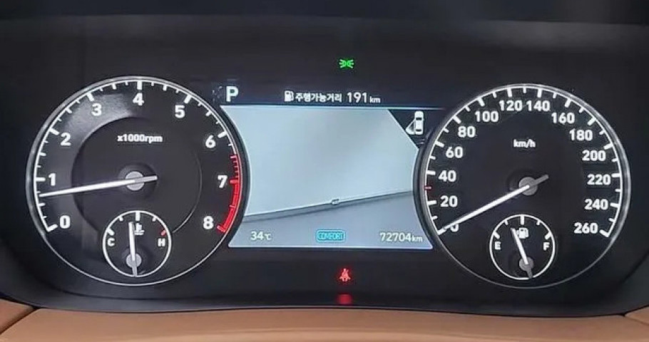 Genesis G90 