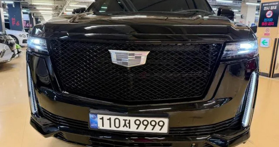 Cadillac Escalade 