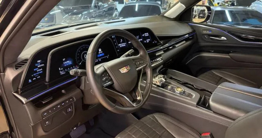 Cadillac Escalade 