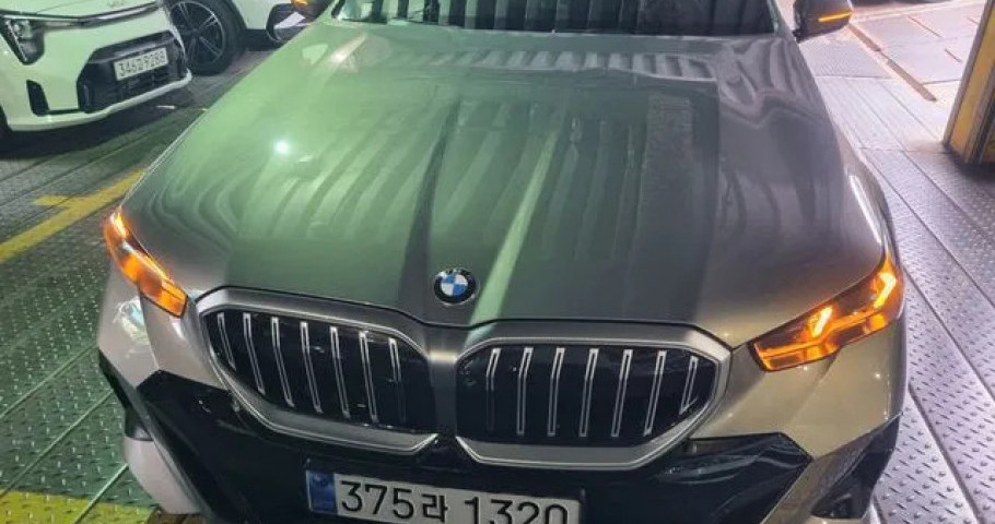 Bmw 5-Series 