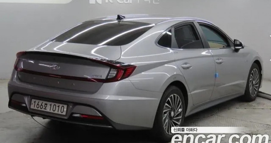 Hyundai Sonata 