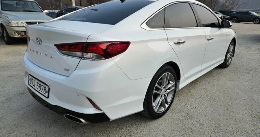 Hyundai Sonata 