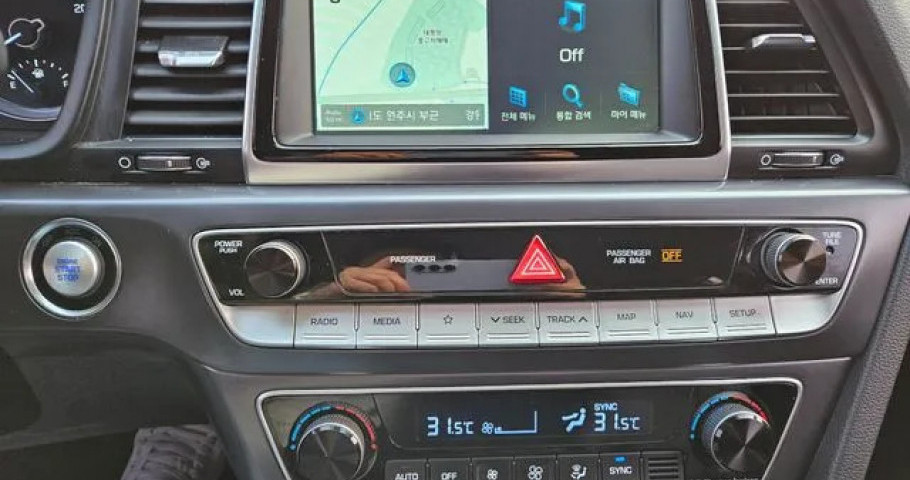 Hyundai Sonata 