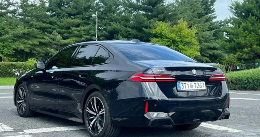 Bmw 5-Series 