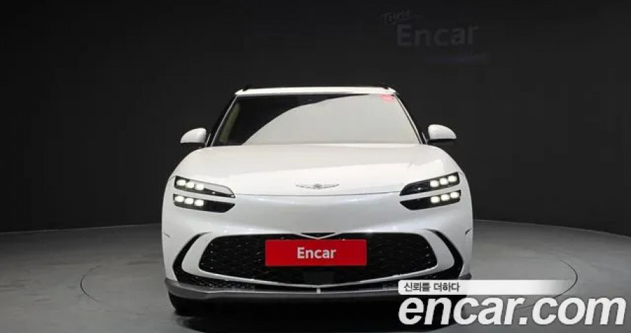 Genesis Gv60 