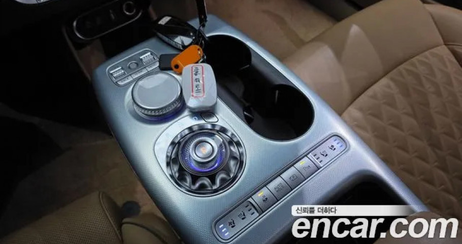 Genesis Gv60 