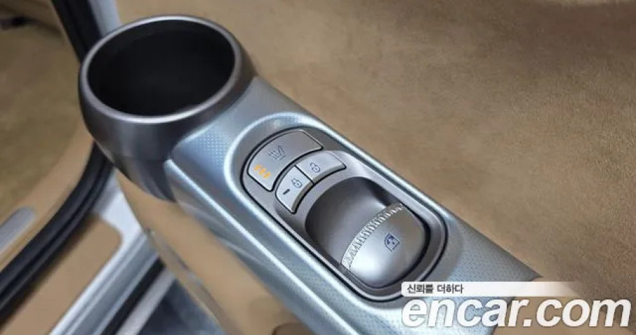 Genesis Gv60 