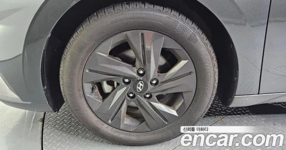 Hyundai Avante (Elantra) 