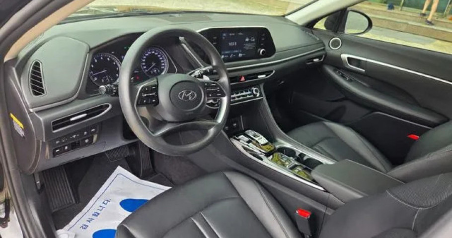 Hyundai Sonata 