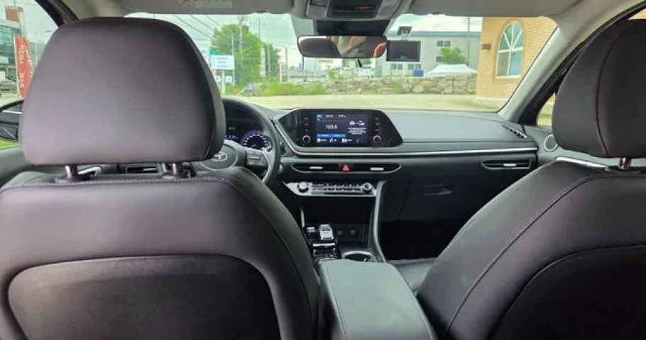 Hyundai Sonata 